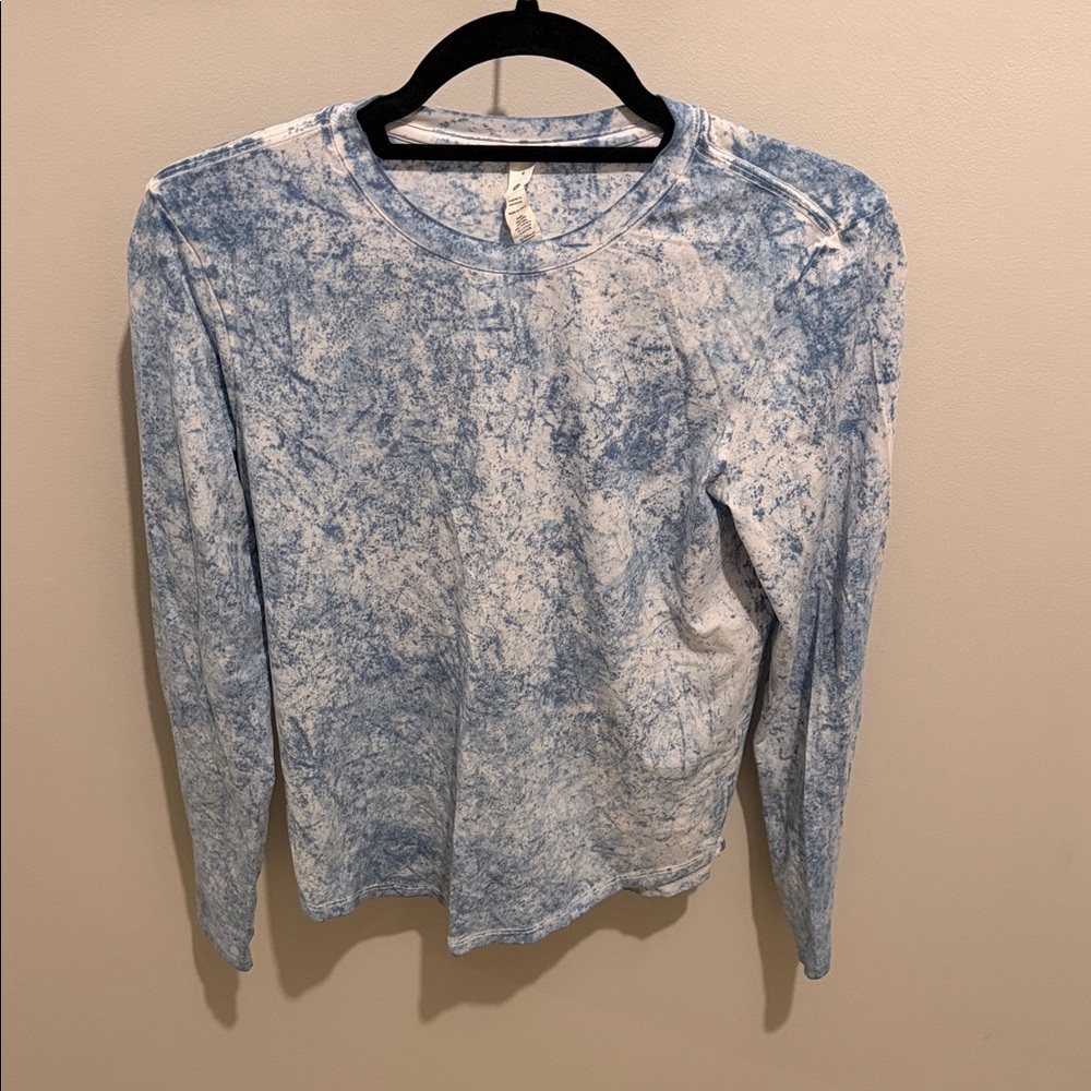 lululemon athletica Long Sleeve Tee